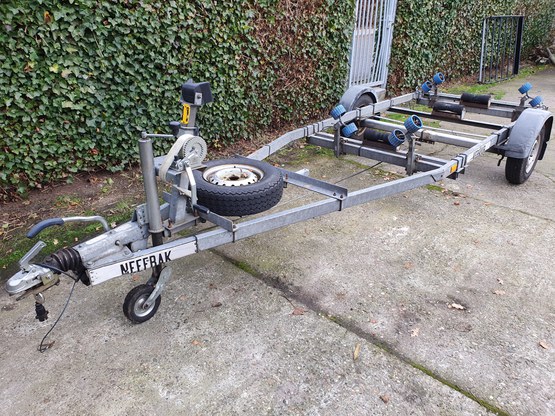 Boottrailer, enkel-as, 750 kg, No: 11